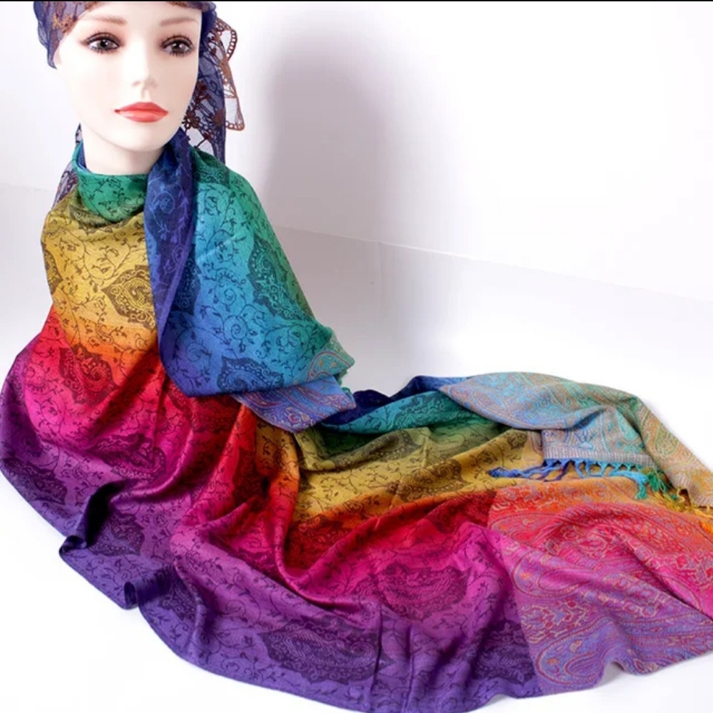 Paisley Patterned Multicolor Scarf - Picture 11 of 11
